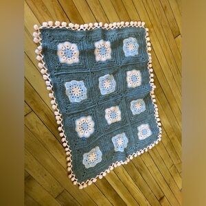 Granny square crochet floral grey and pink baby blanket